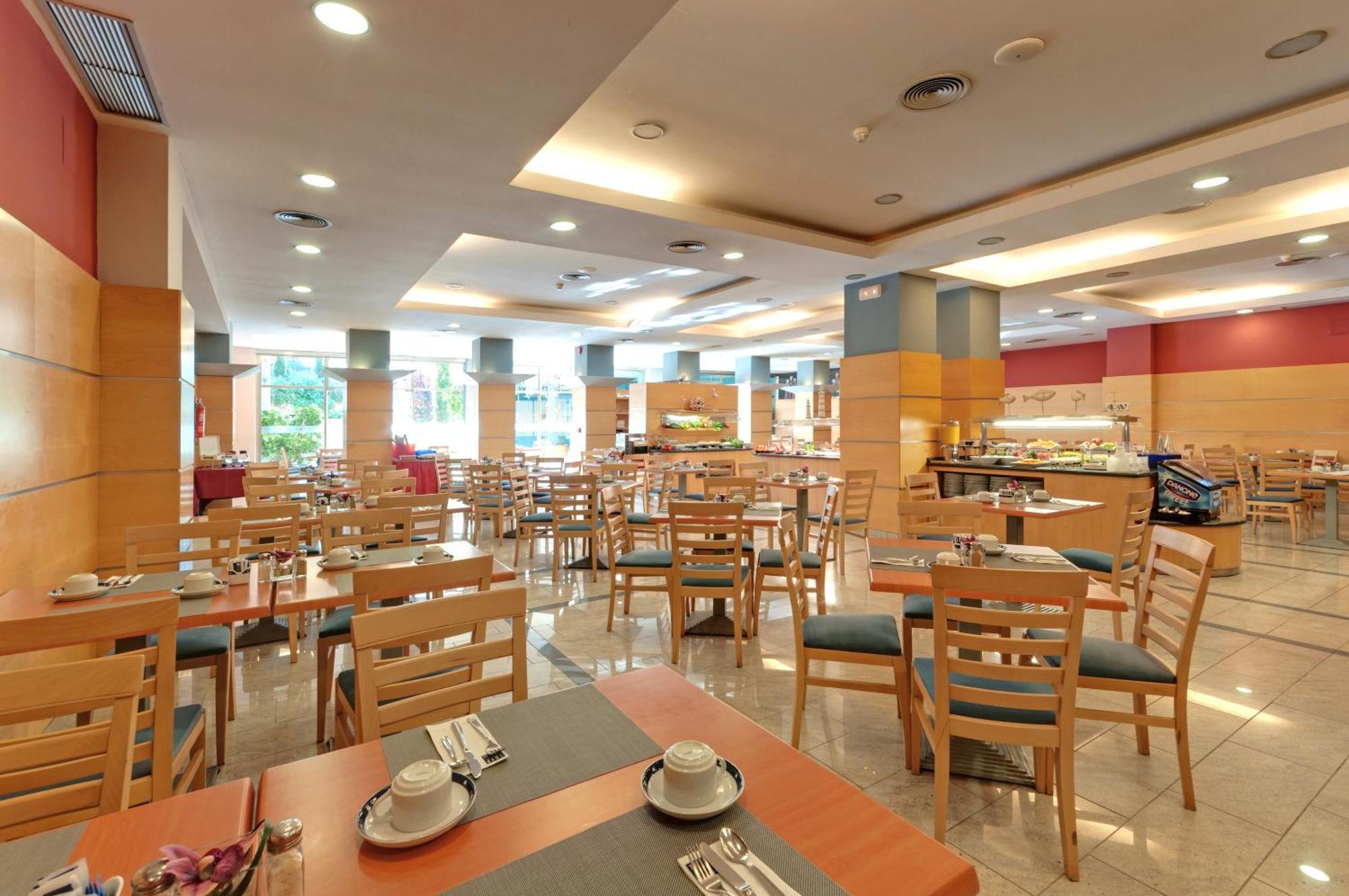 Sol Port Cambrils Hotel Restaurant photo